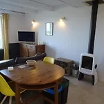 La Maison De Gaston Des Barques * Le Port-des-Barques