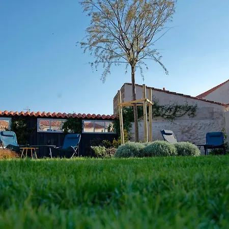 Semesterbostad La Maison De Gaston Des Barques