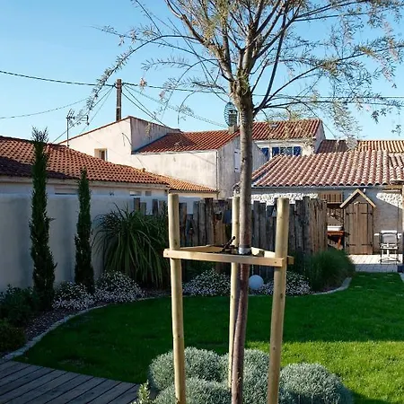 La Maison De Gaston Holiday home *