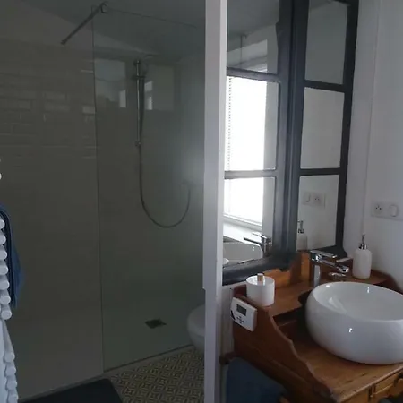 La Maison De Gaston بيت للعطل