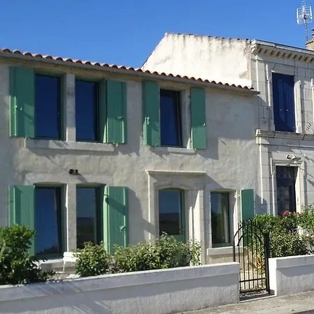 La Maison De Gaston Des Barques 펜션